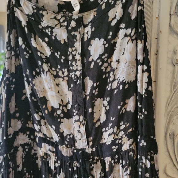 Spell Gypsy Dancer Floral Maxi Dress - Picture 3 of 8